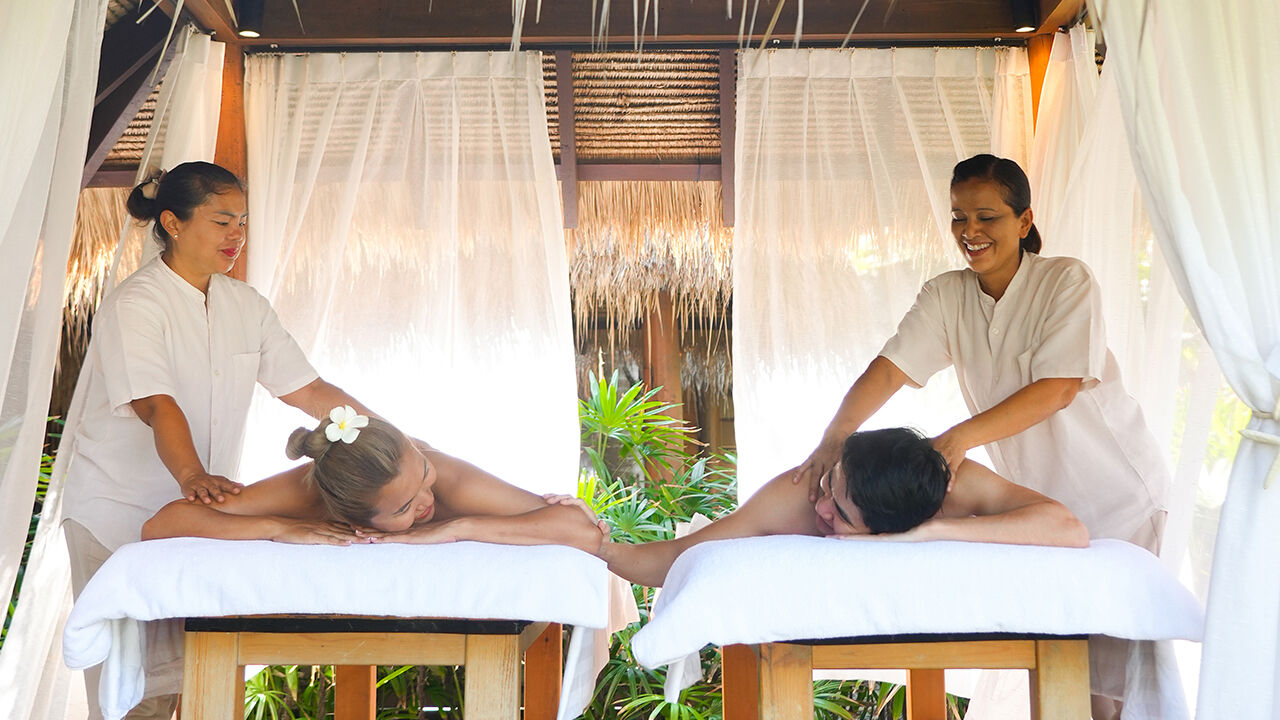 Romantic Thai wellness escapes with ocean views